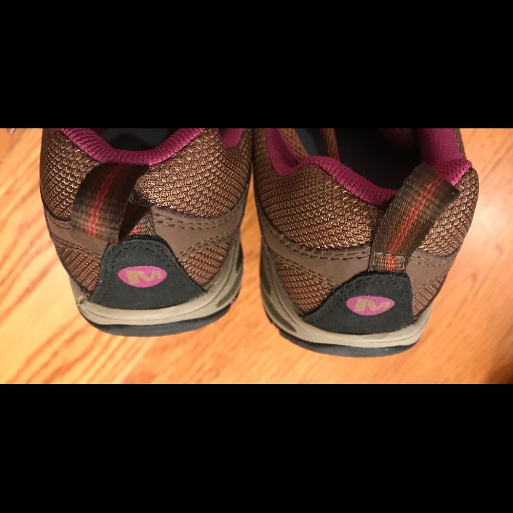 EUC Merrell Performance Sneaker, Brown - Picture 4 of 5